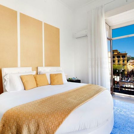 Piazza Tasso B&B Relais Sorrento Ngoại thất bức ảnh