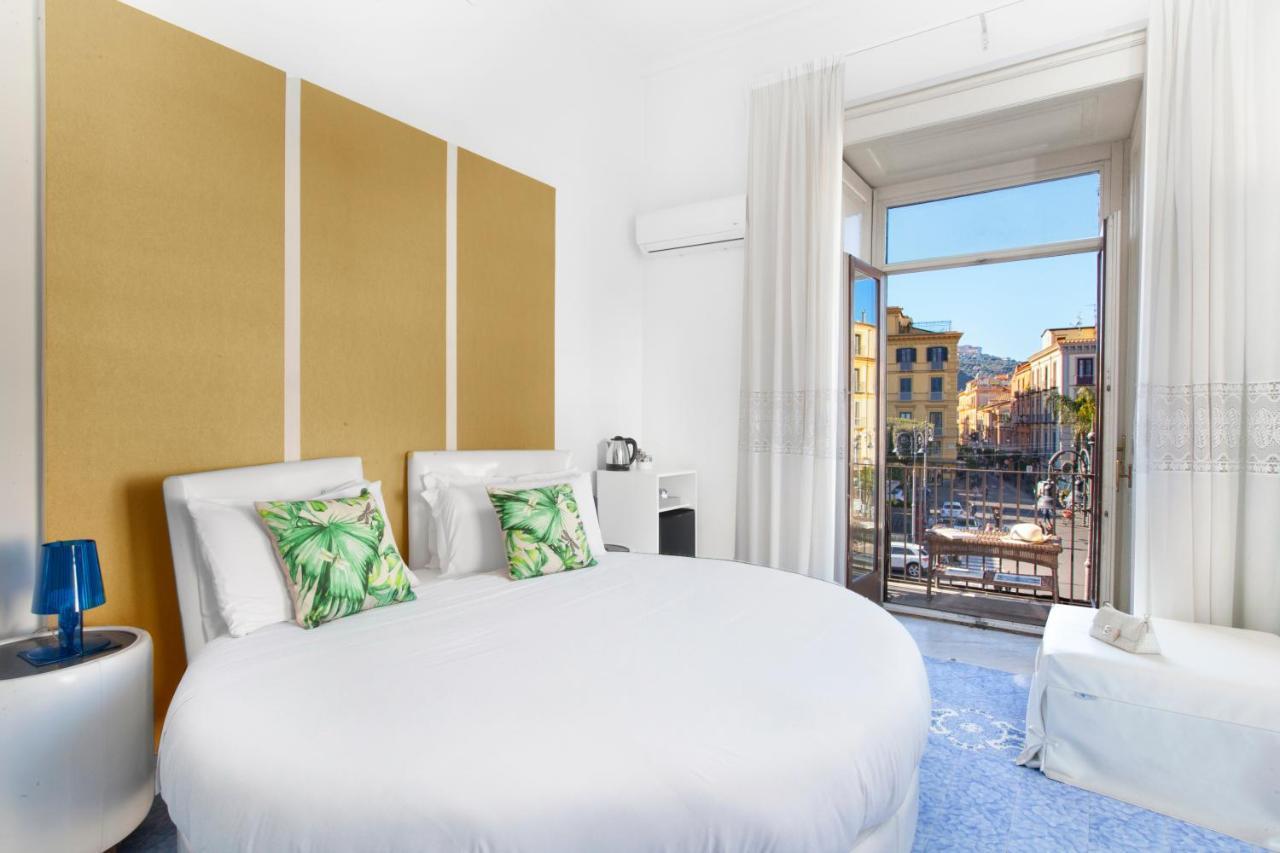 Piazza Tasso B&B Relais Sorrento Ngoại thất bức ảnh