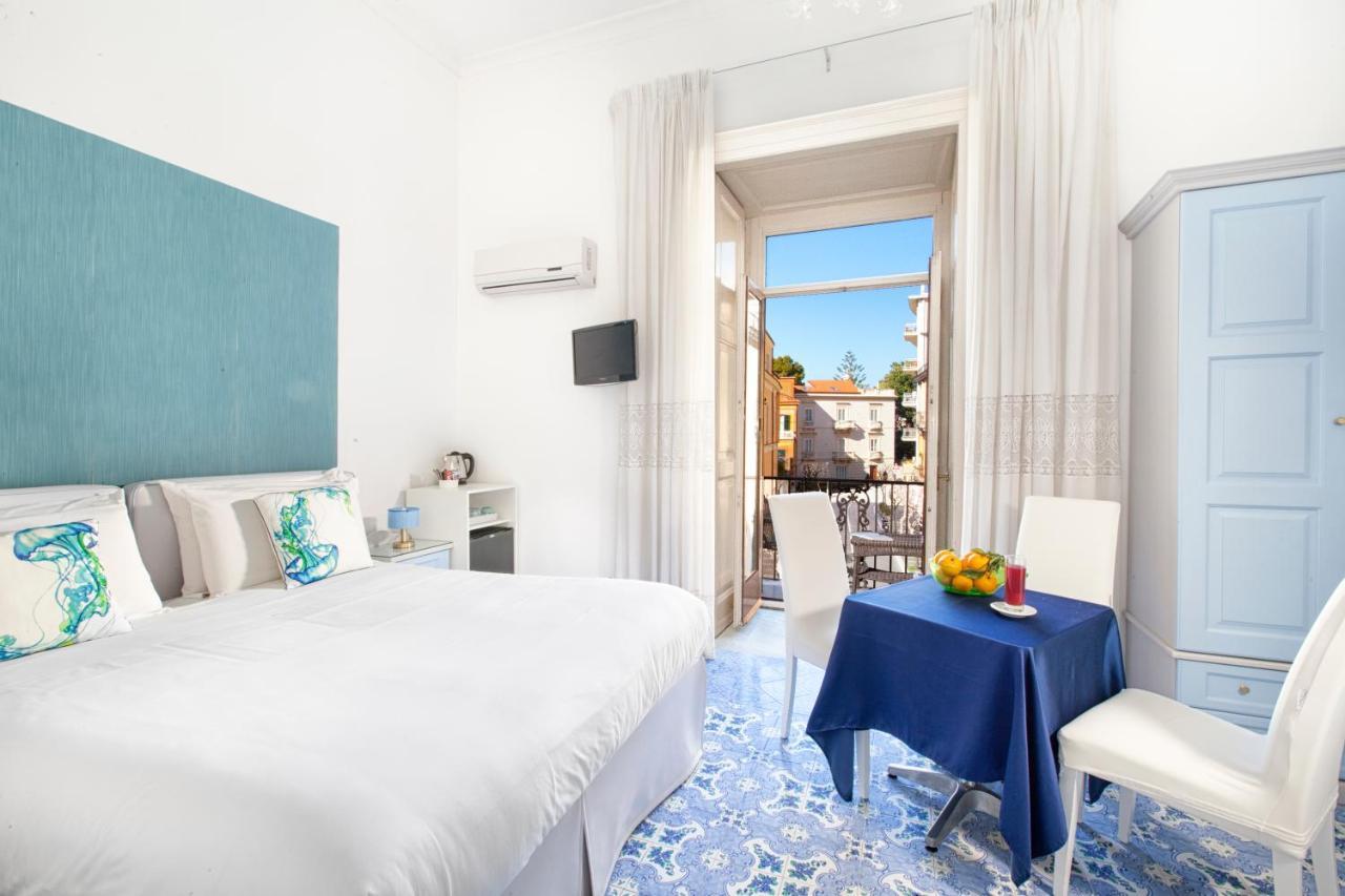 Piazza Tasso B&B Relais Sorrento Ngoại thất bức ảnh