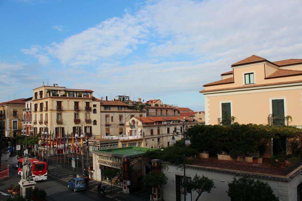 Piazza Tasso B&B Relais Sorrento Ngoại thất bức ảnh