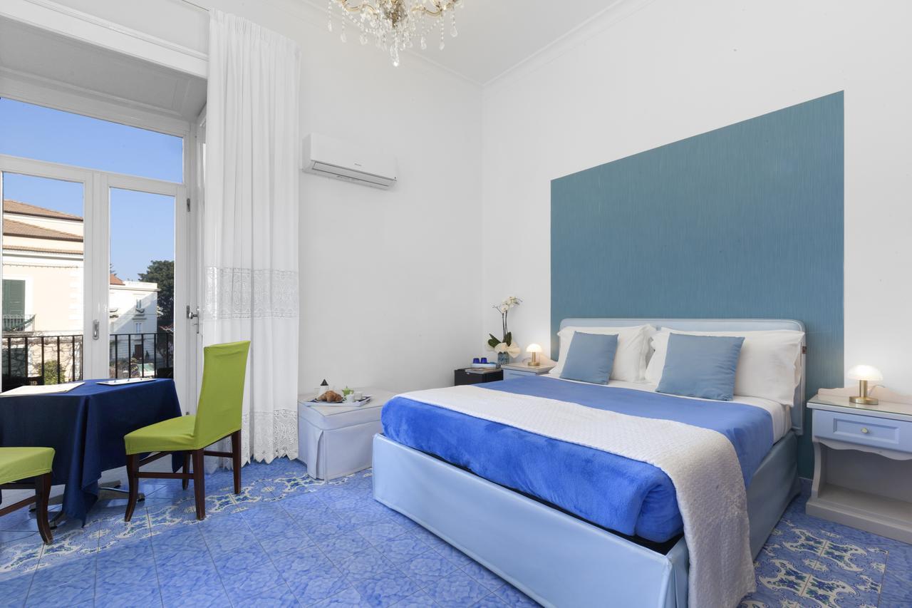 Piazza Tasso B&B Relais Sorrento Ngoại thất bức ảnh
