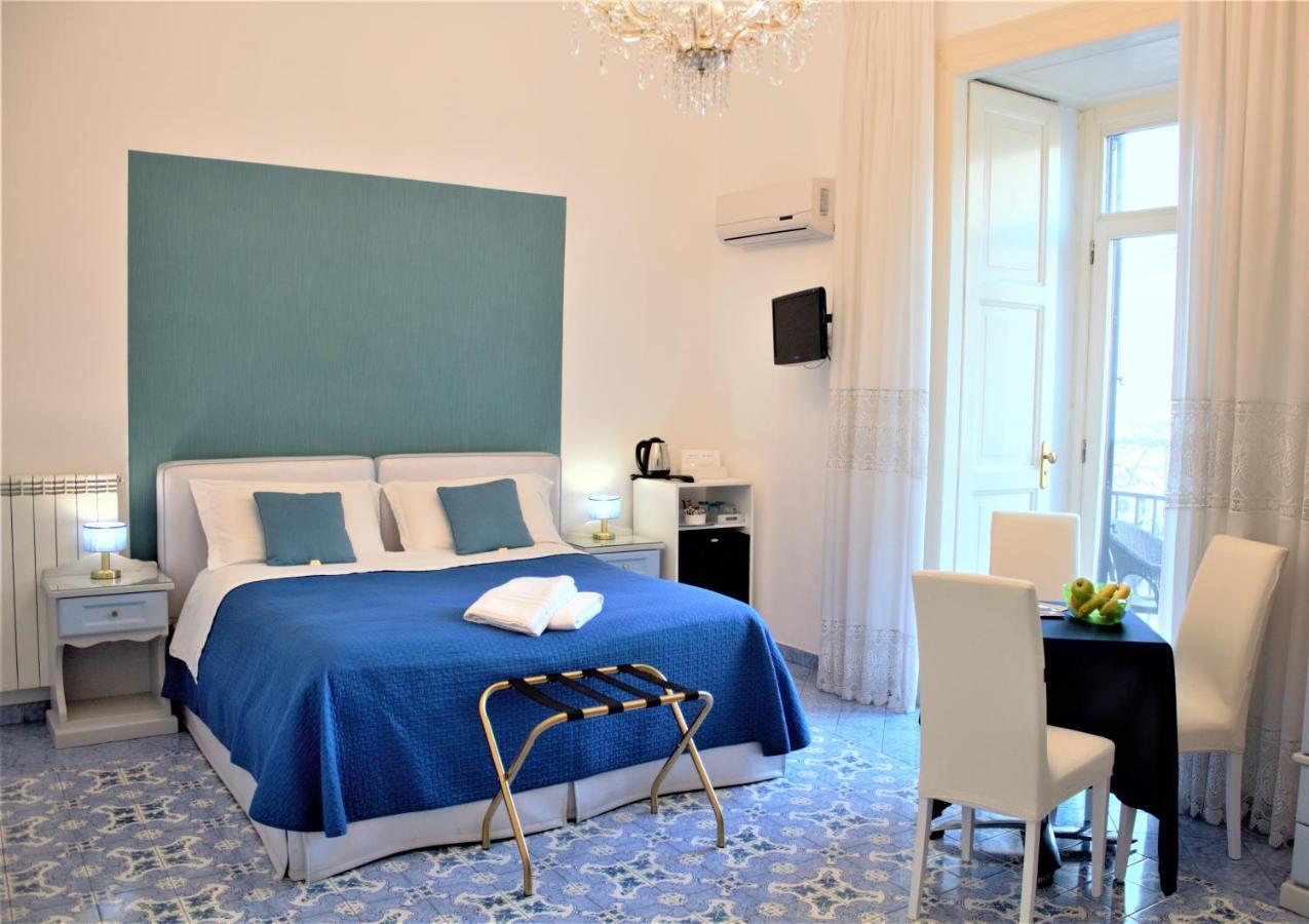 Piazza Tasso B&B Relais Sorrento Ngoại thất bức ảnh